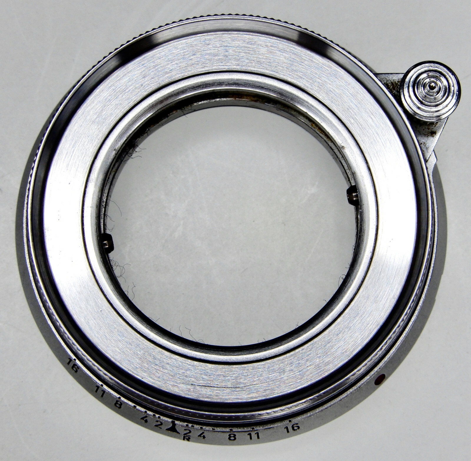 Leica Focusing Helicoid for M Leica 5cm f2 Coll. Summicron ………. MINT
