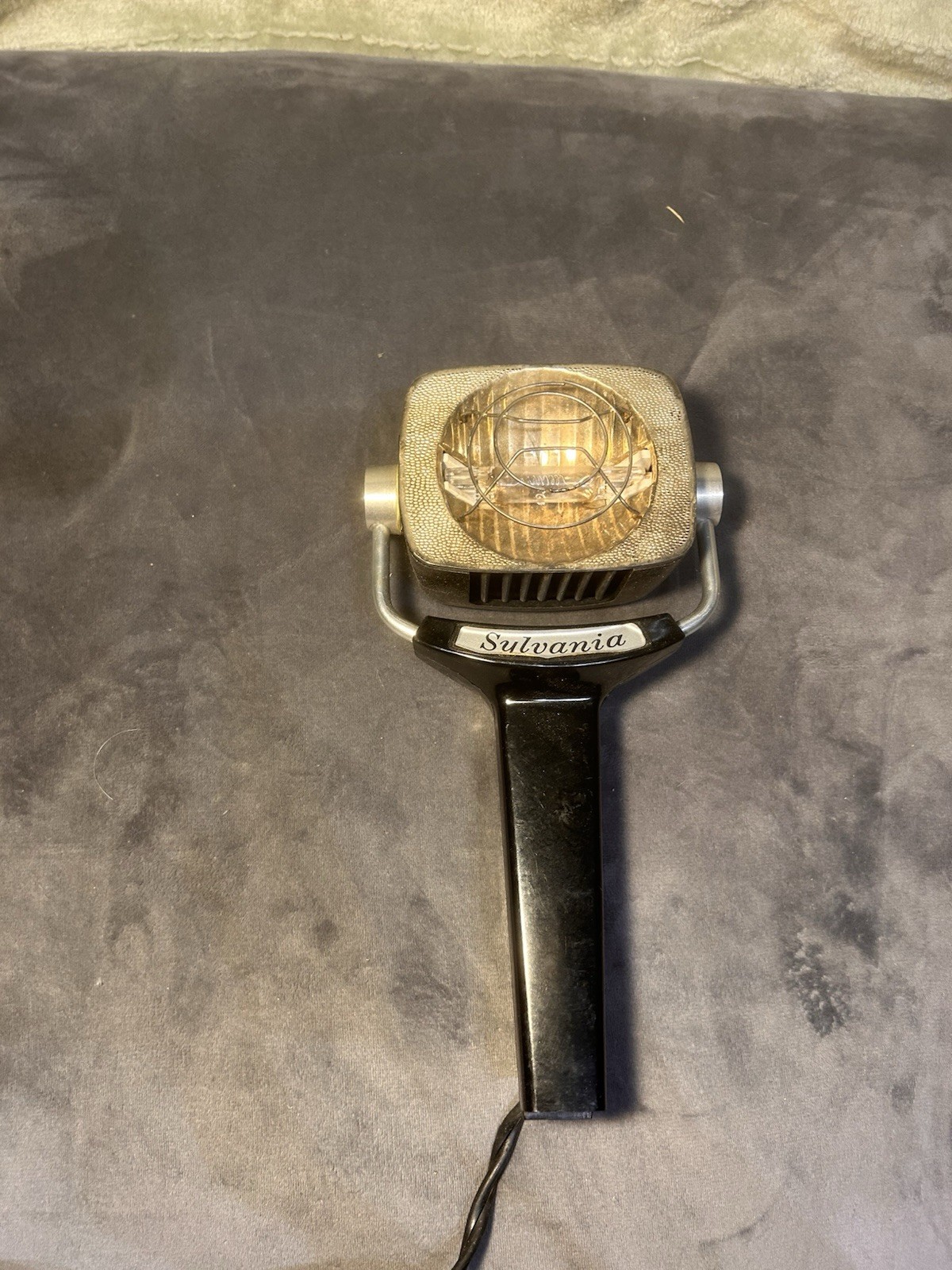 Vintage Sylvania Sun Gun SG-1 Movie Light Handheld Halogen 1960s