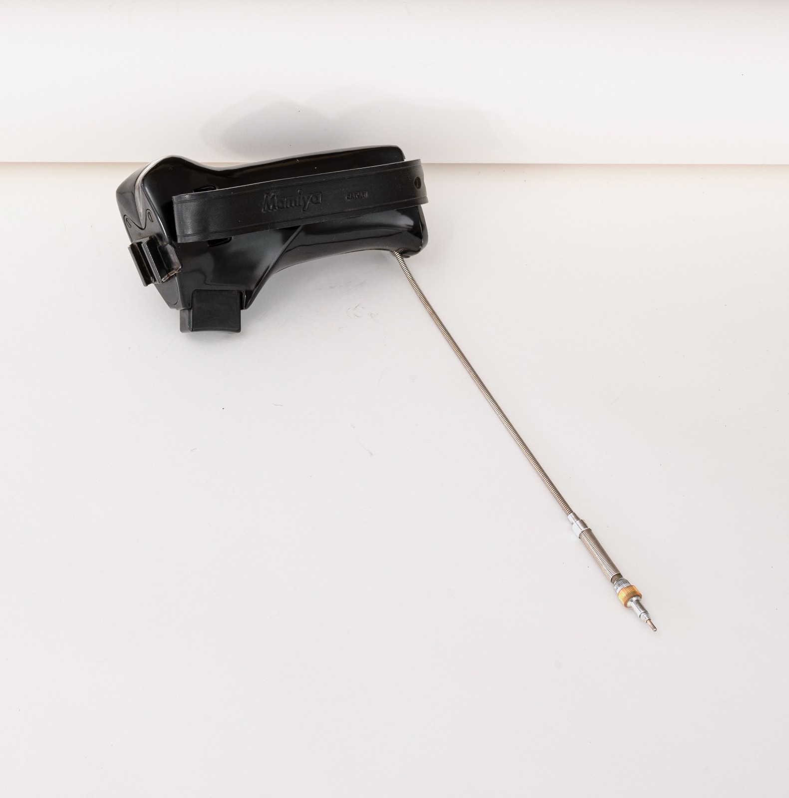 Mamiya Rotating Left Handle grip-with Cable Release for Press/Super23