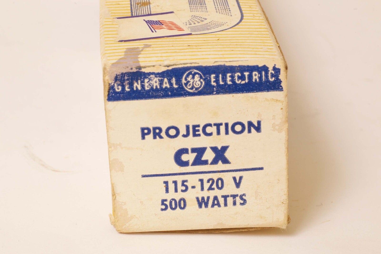 F95320~ CZX (CAD) GE 500W 120V Bulb Lamp View-Master