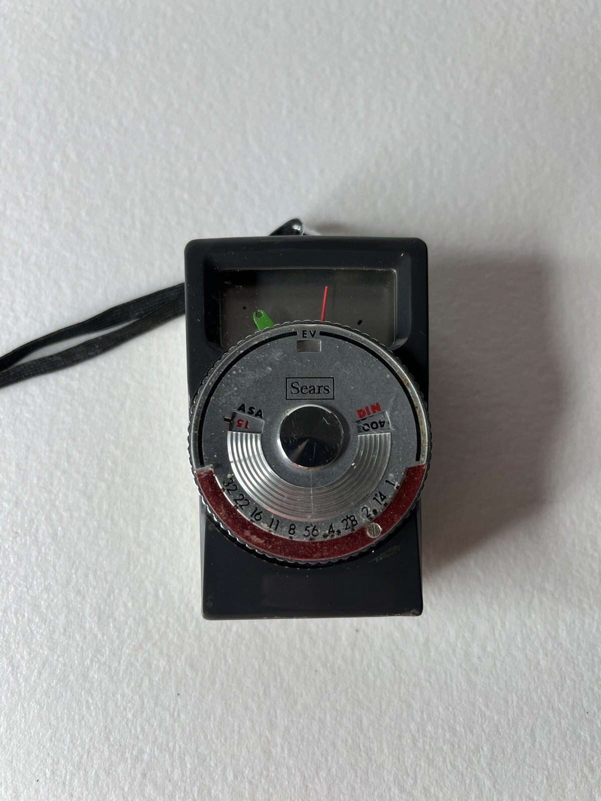VINTAGE SEARS LIGHT METER MODEL 97A w/ STRAP – TESTED (B6)