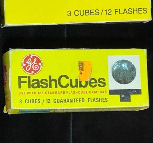 2 Flashcube Packages 3 bulbs each 24 Flashes Total Sylvania and GE