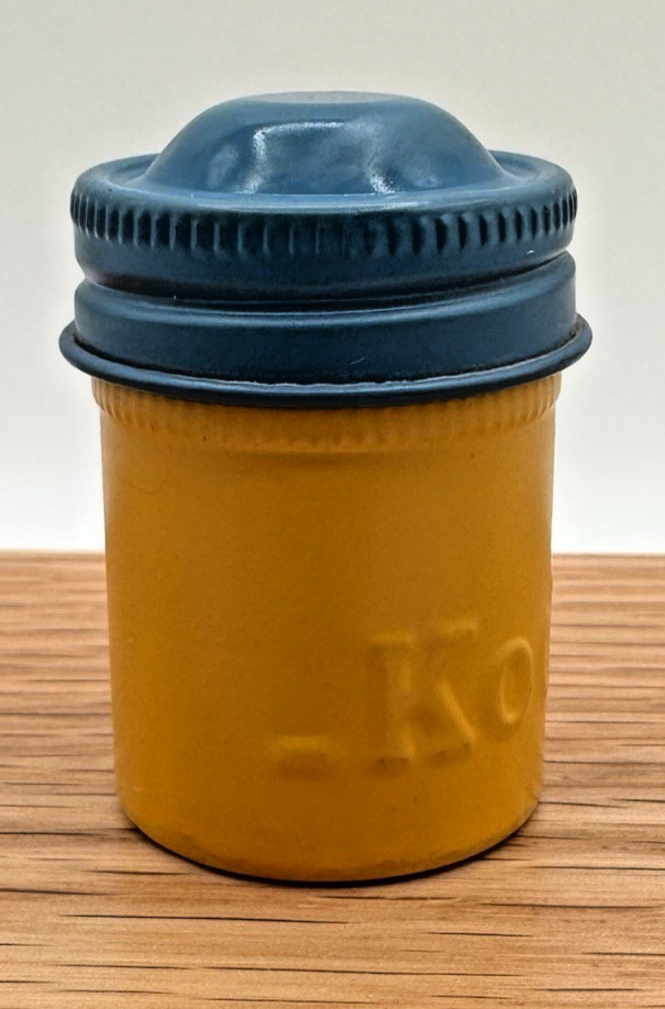 Vintage Metal Kodak Film Container w/Film 20 Exposure Kodachrome Color Film