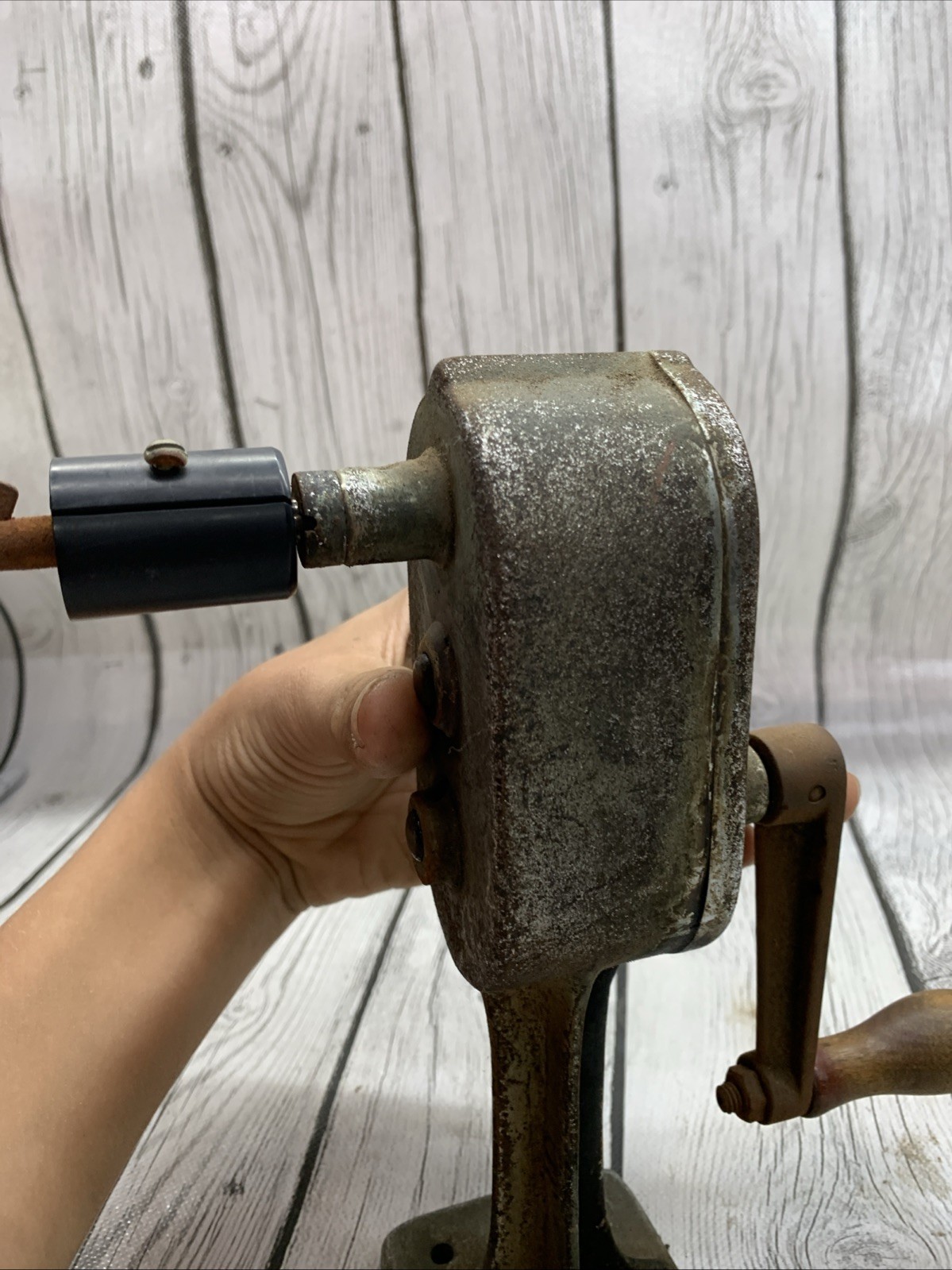 VINTAGE Duplex Reel Spool Winder Cast Iron W/ Tan Handle Spool