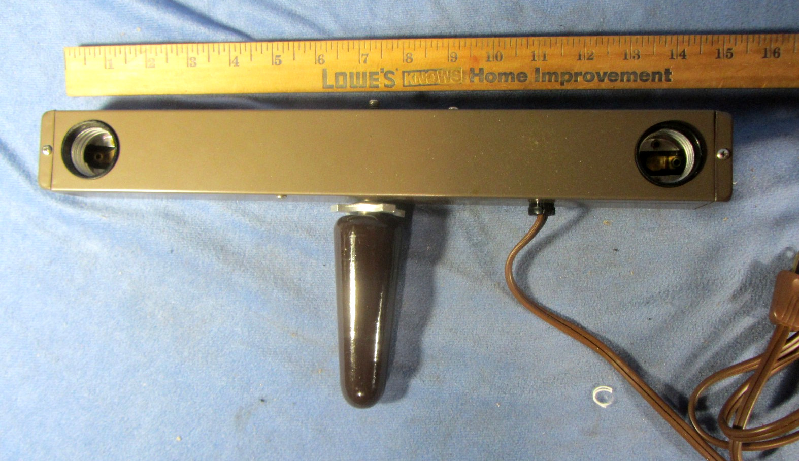 Vintage Kodak 790 Brownie 2-Lamp Movie Photo Light Bar w/ Handle & Original Box
