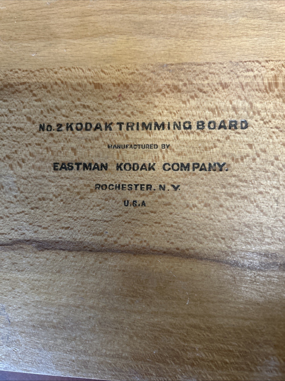 Vintage Eastman Kodak No. 2 Wood Trimming Board 7″x8″ pristine condition/USA