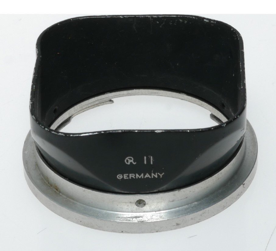 Rolleiflex TLR vintage film camera lens hood shade original cased RII used