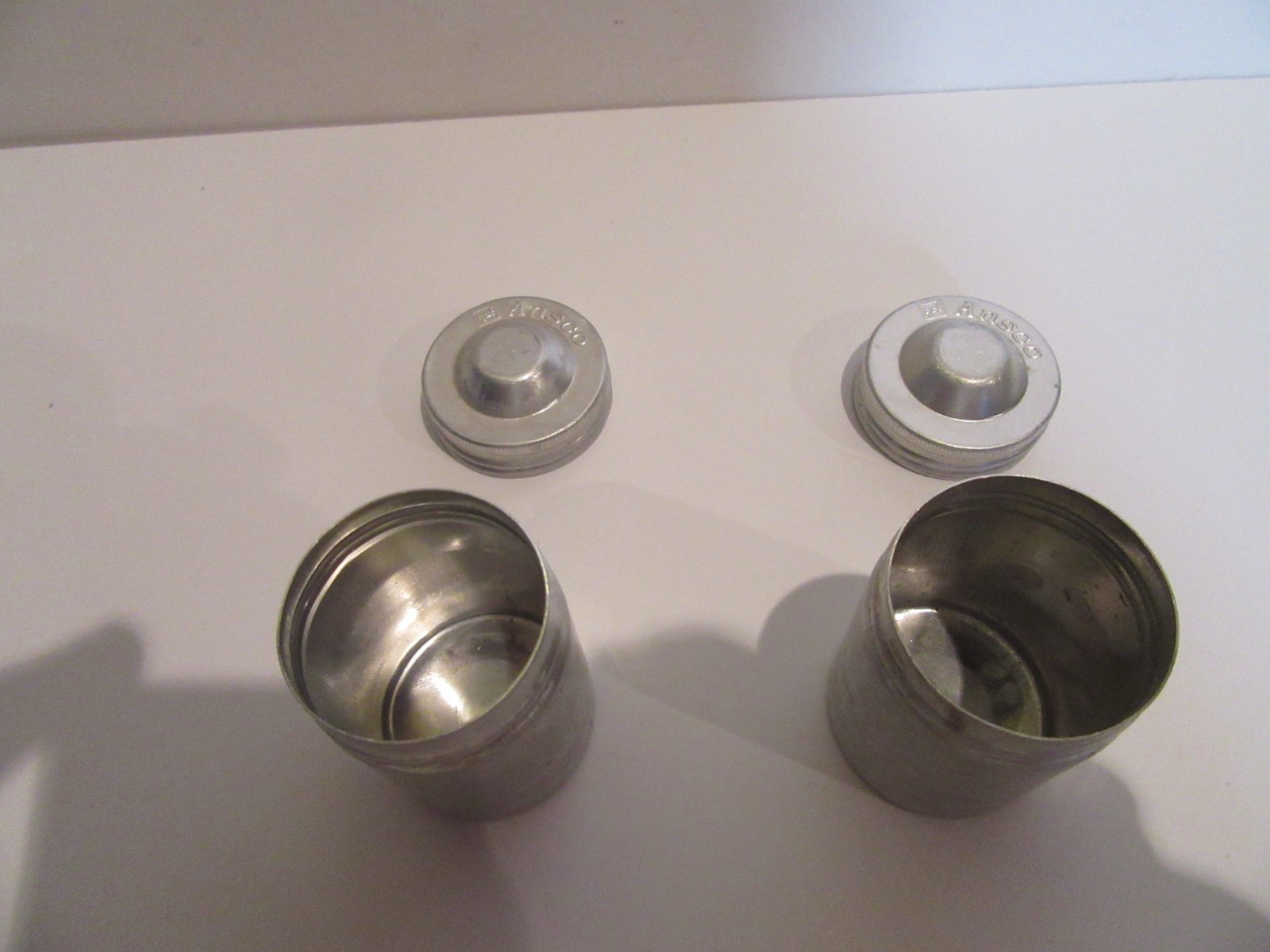Pair ANSCO 35 MM VINTAGE FILM HOLDERS 2″ Screw Top Aluminum Small Cannisters