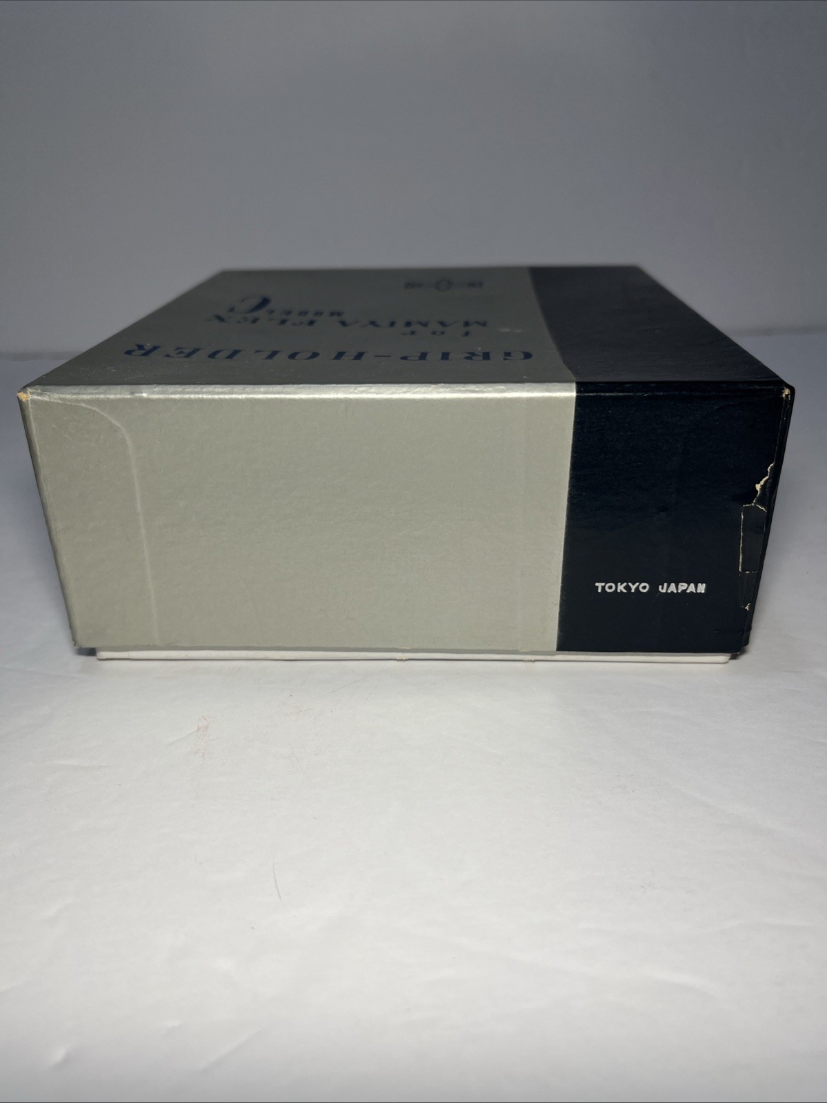 *EMPTY DISPLAY BOX* GRIP-HOLDER Model C MAMIYA-FLEX
