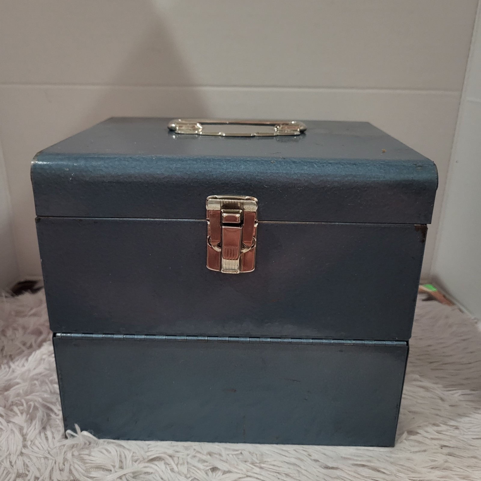Vintage Bruce Metal 8mm Movie Film Reel Chest 12 Slots Box Storage Case