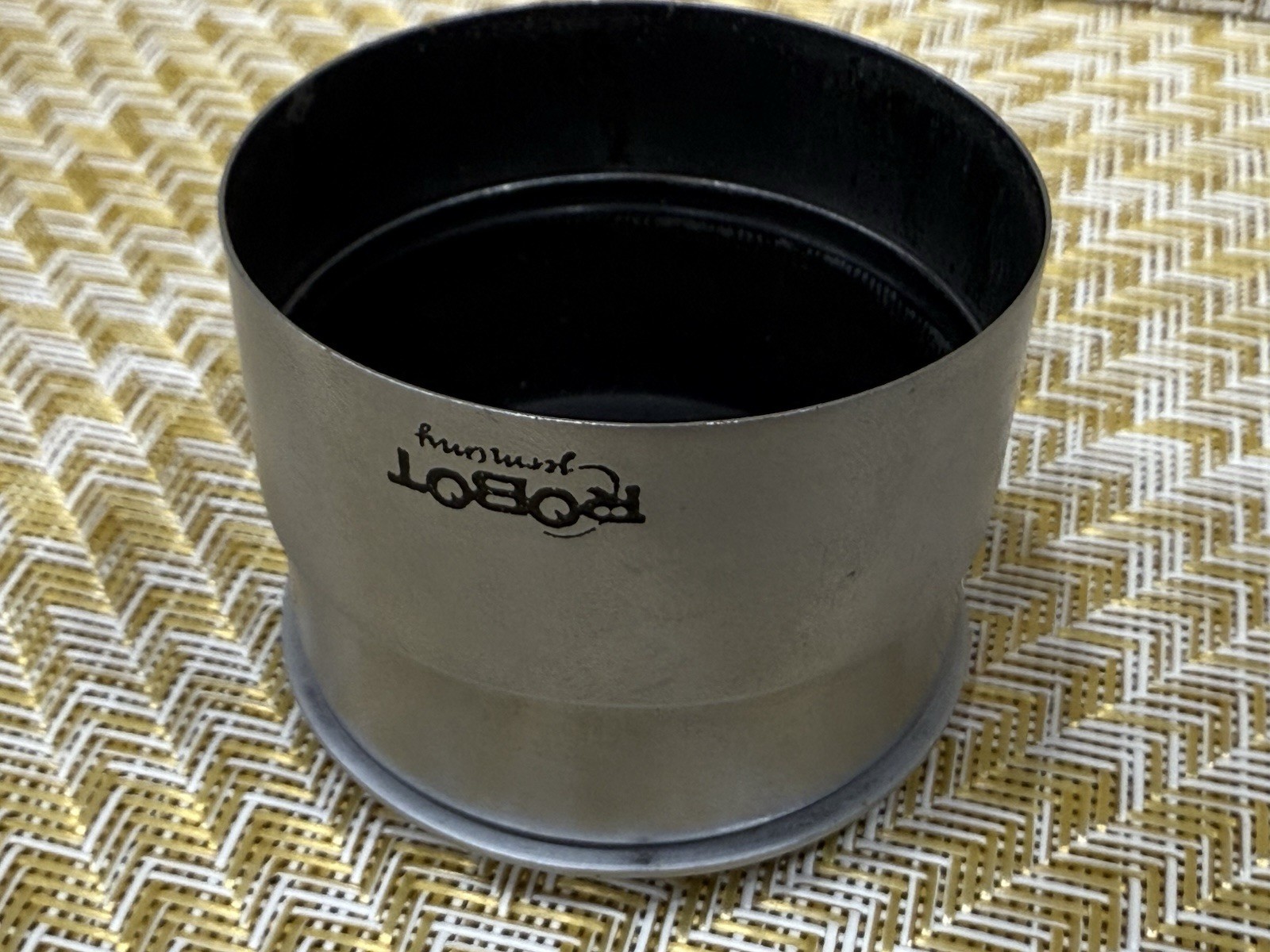 Robot Collapsible Push-On Chrome Metal Lens Hood for Vintage Cameras