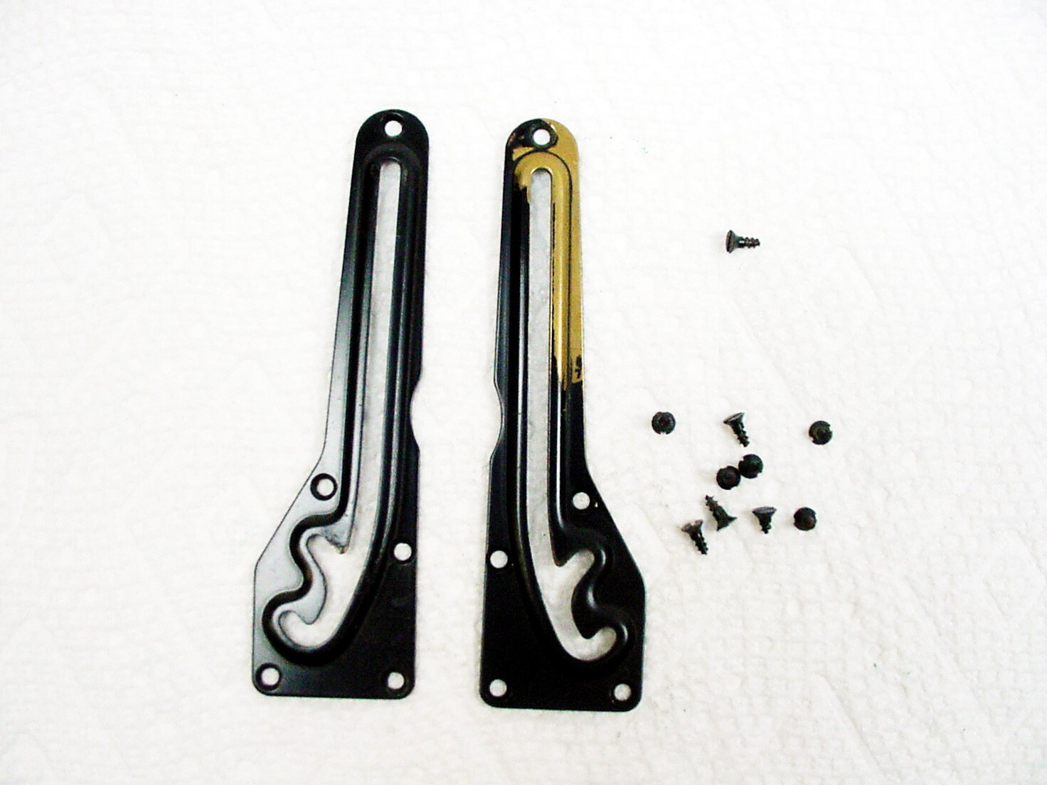 Speed Graphic 4×5 Pacemaker Bed Support Strut Kit w/ screws | Parts | $18 | #33