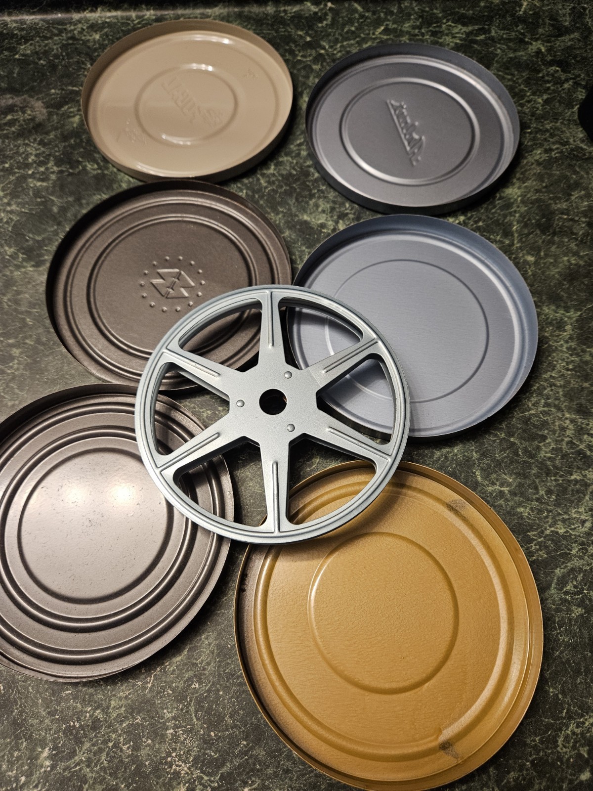 Lot Of 3 Vintage Super 8 MM Metal Film Cans And 1 Metal Reel 5 Inch
