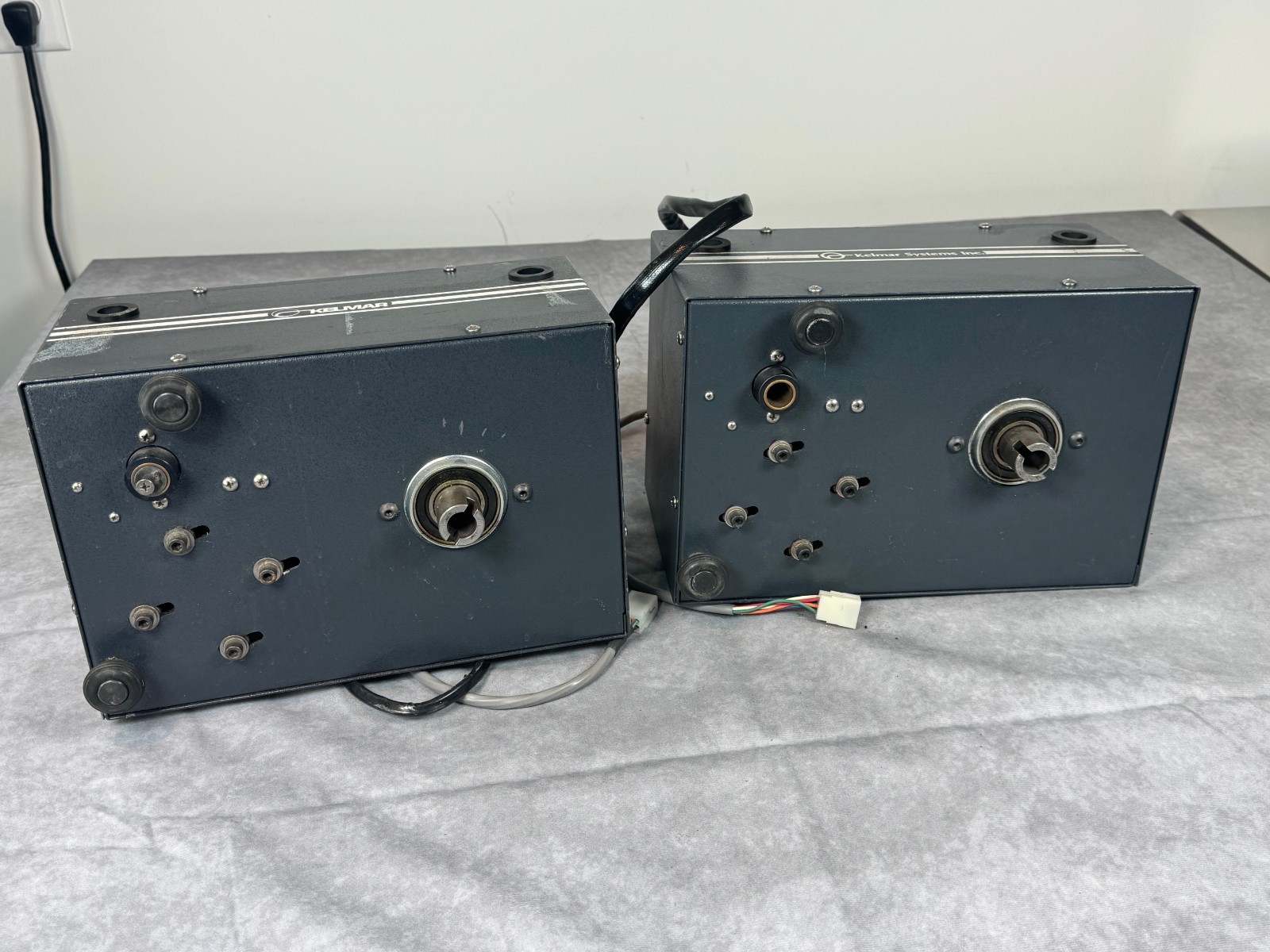 Kelmar RTV 8900 Film Rewind System Controller With 2 Rewind Drive Units