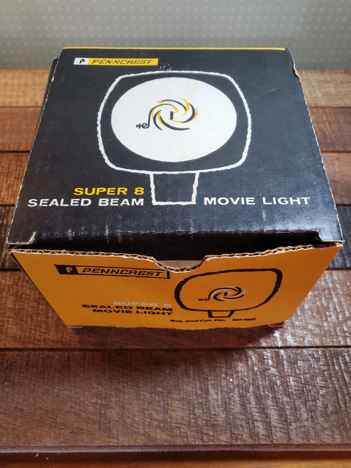 Vintage Penncrest Super 8 Sealed Beam Movie Prop Photography Light w Box WORKS