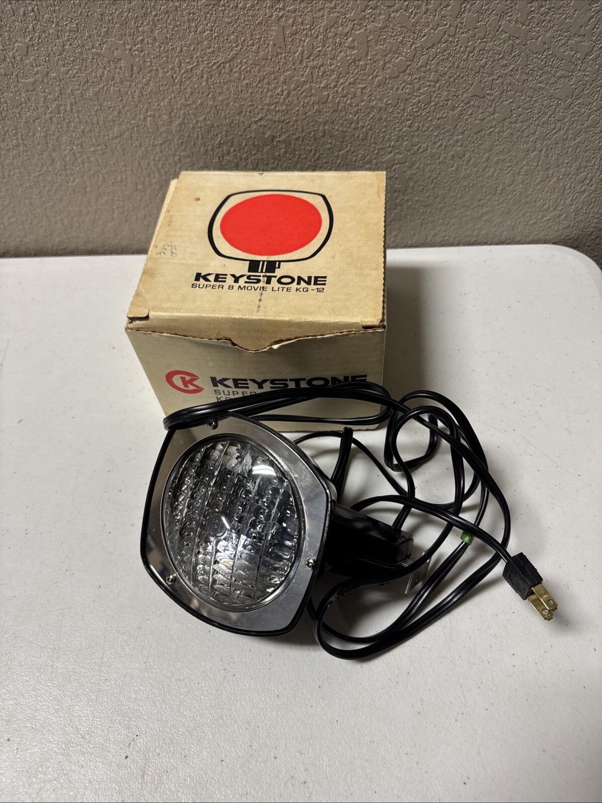 Keystone Super 8 Top Mount Movie Lite Kg-12 Tested