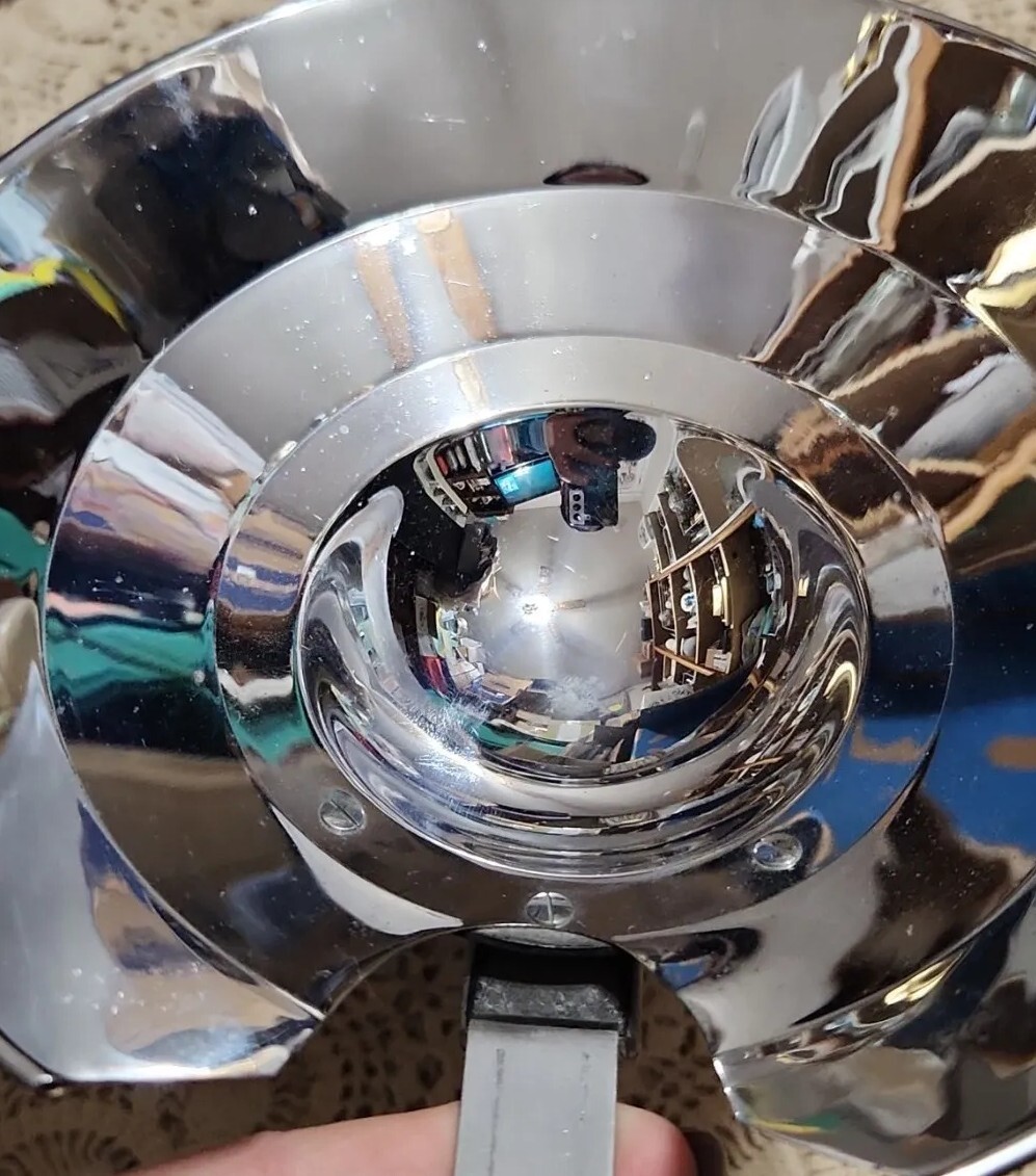 Canon 7 inch Reflector with Tan Case Vintage