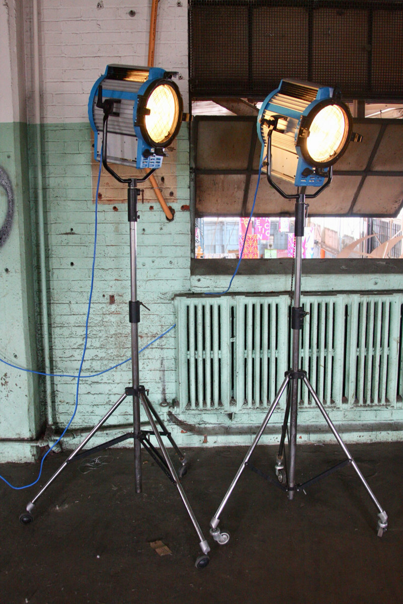 Arri production lights on stand, hollywood movie set, tv for home decor, lamp