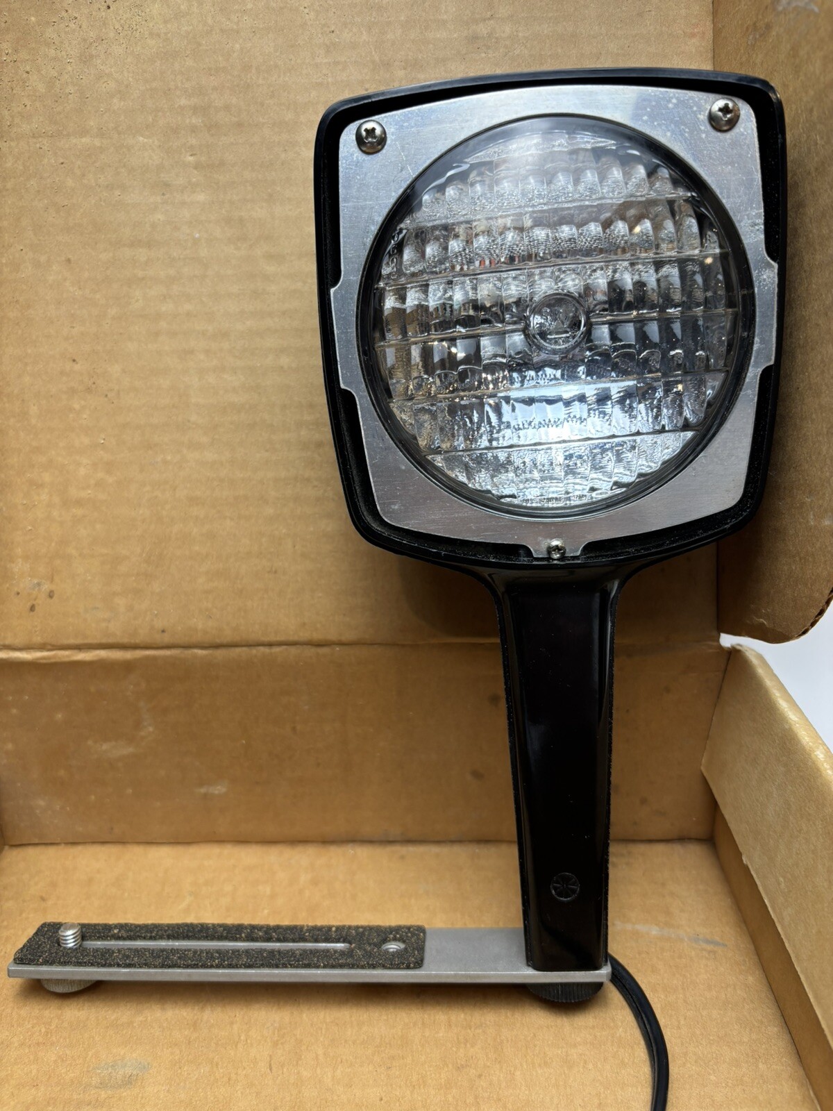 vintage Sears 110v 115v sealed beam side mount handheld movie flood light 38849