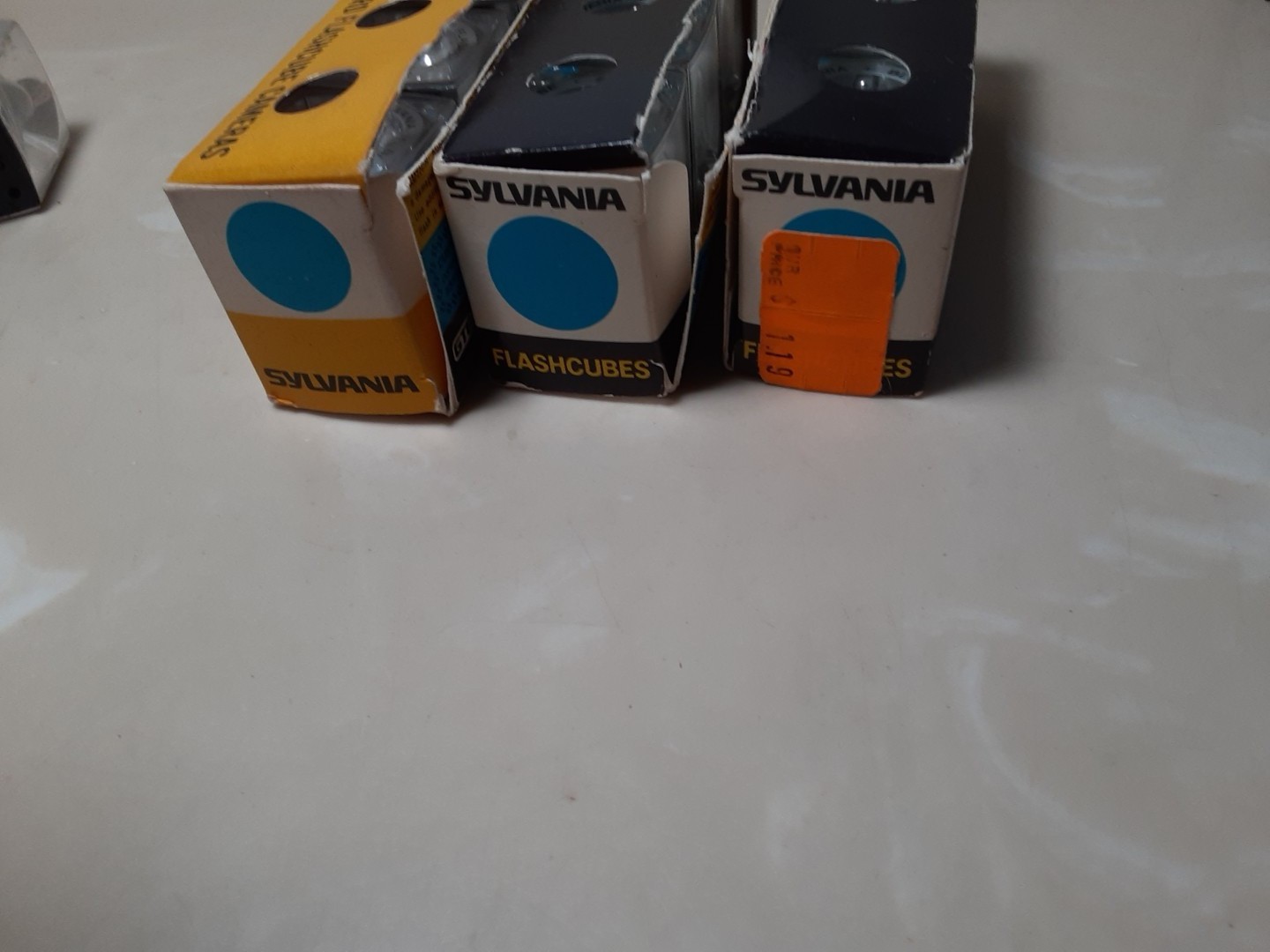 3 packs Vintage Sylvania Blue Dot Flashcubes in original boxes w/3 unboxed cubes
