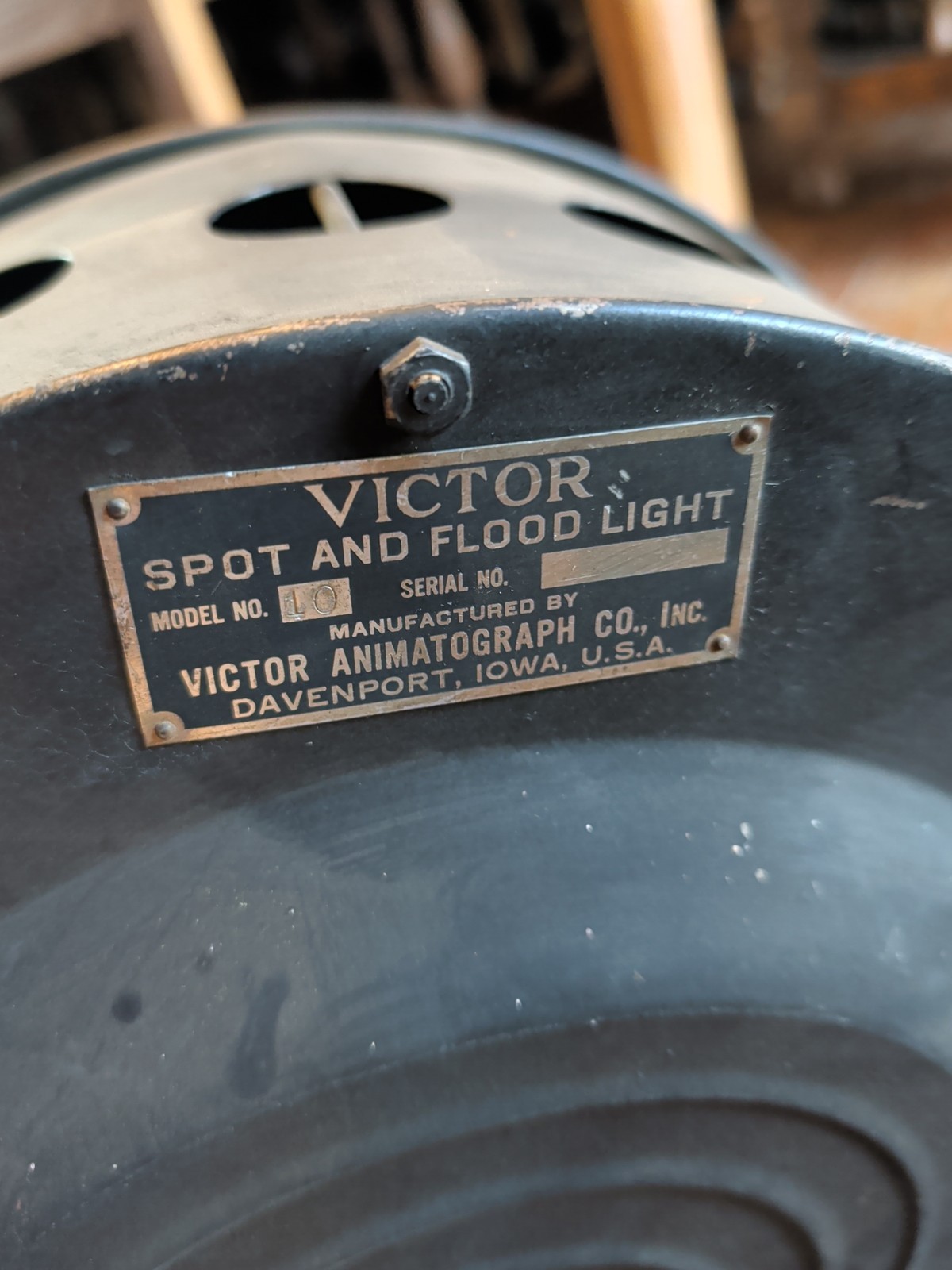 VICTOR ANIMATOGRAPH SPOT FLOOD LIGHT MODEL 10 EARLY FILM RARE METAL STAGE PROP