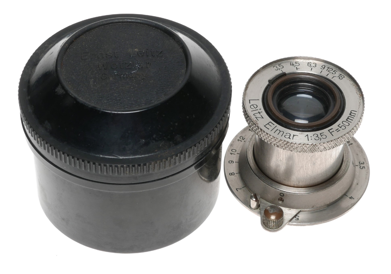 Leitz Elmar 1:3.5 F=50mm SM Leica camera lens rare in bakelite keeper