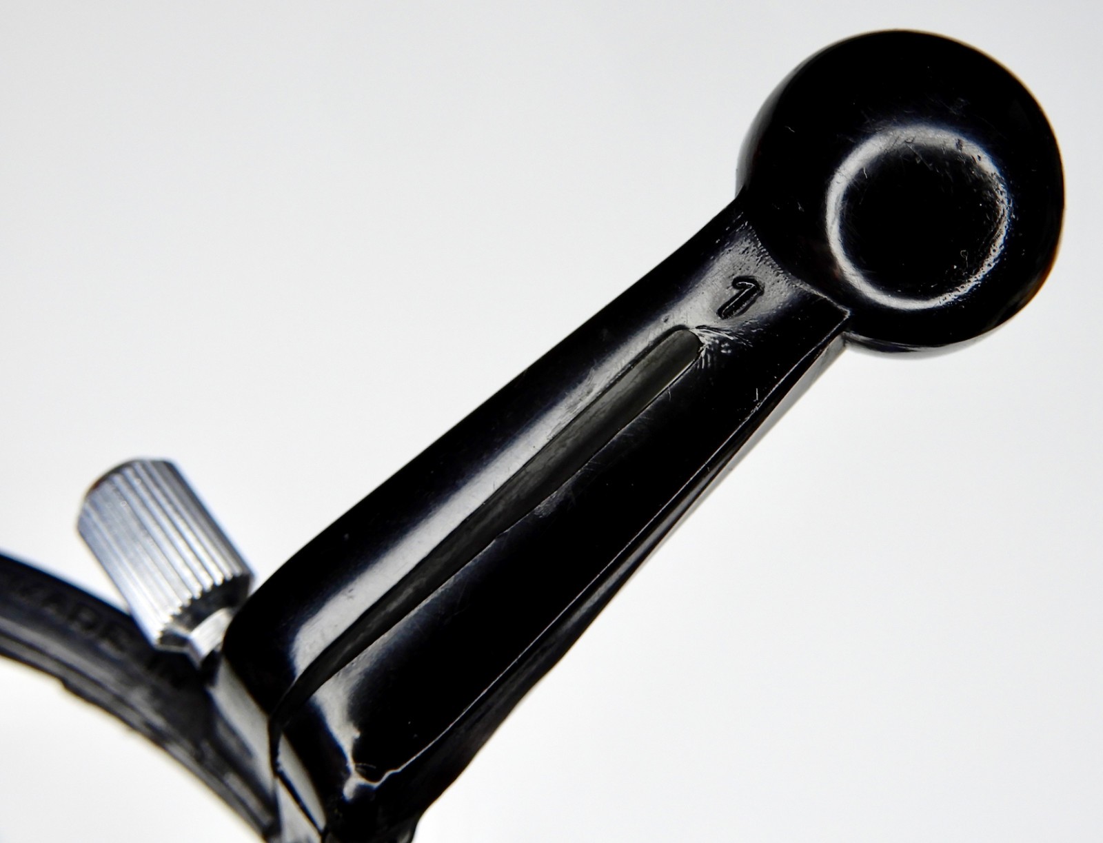 Hasselblad 40061 Focus Handle No.1 for 50,60,80,100mm C Lenses #1