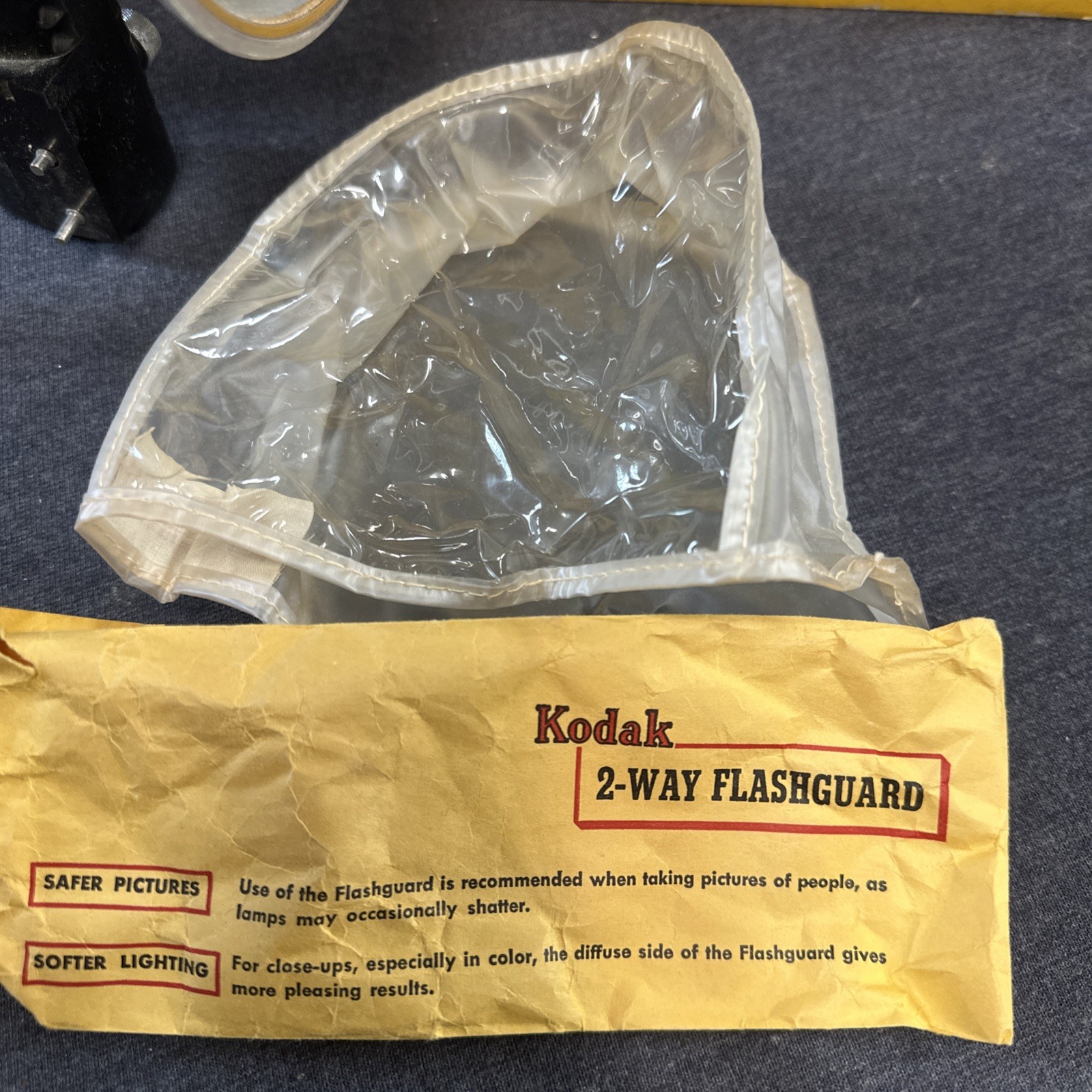 Vintage Kodak 177F Kodalite Flasholder W/lumaclad Reflector & Flashguard D2C