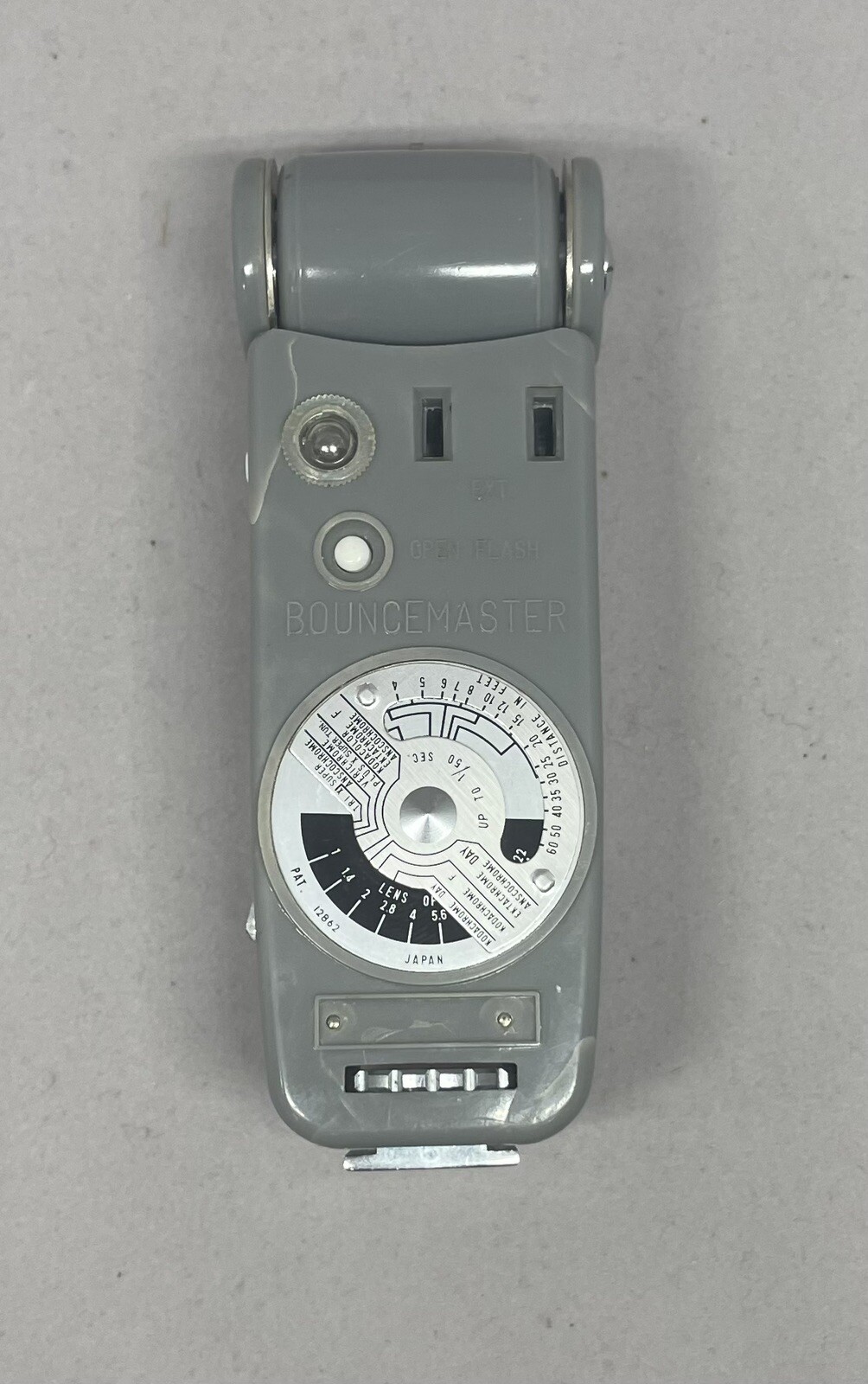Vintage Accura Bounce Master Pocket Fan Flash Camera film Photography Japan