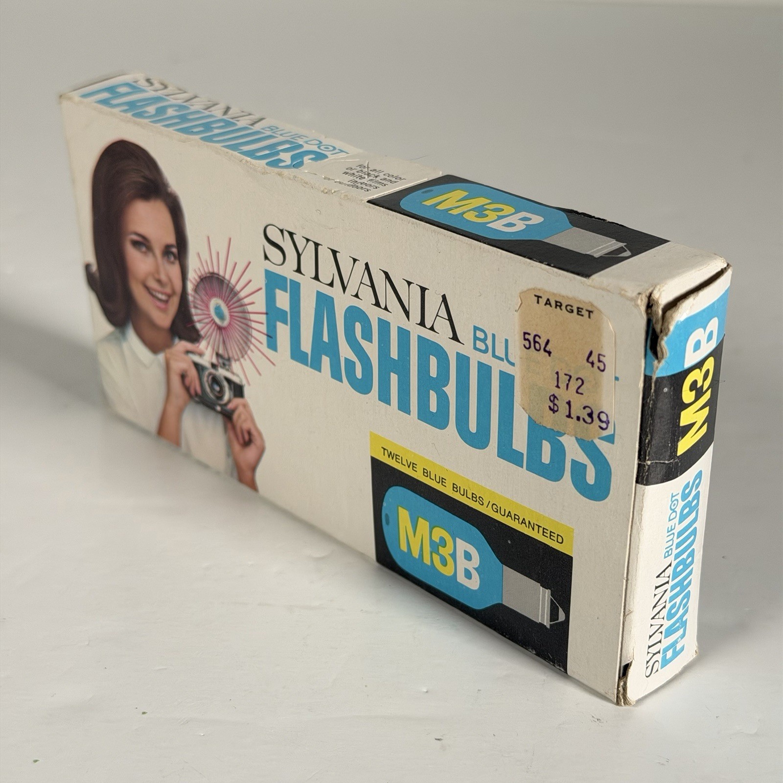 VTG M3B Flashbulbs Lot of 36 GE Sylvania Westinghouse Blue Camera Flash NOS
