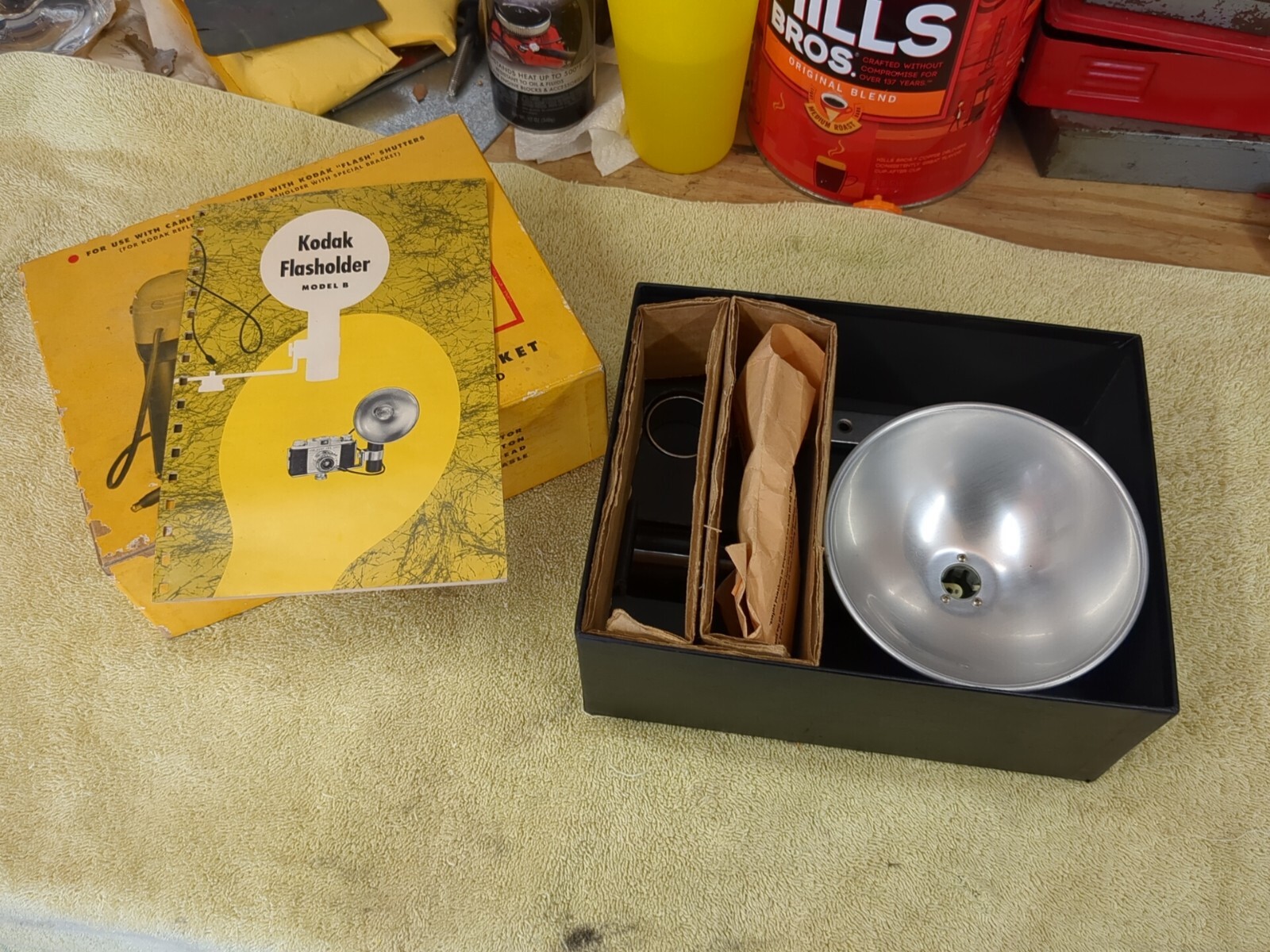 1950s Kodak Flash Holder Model B w/ Standard Bracket Original Box and Manual