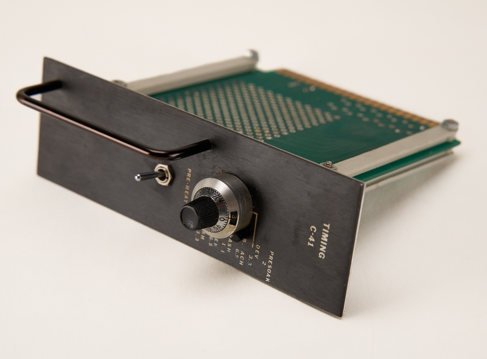 Wing-Lynch Model 4E C-41 Film Processor Control Board Plug-in timing card.