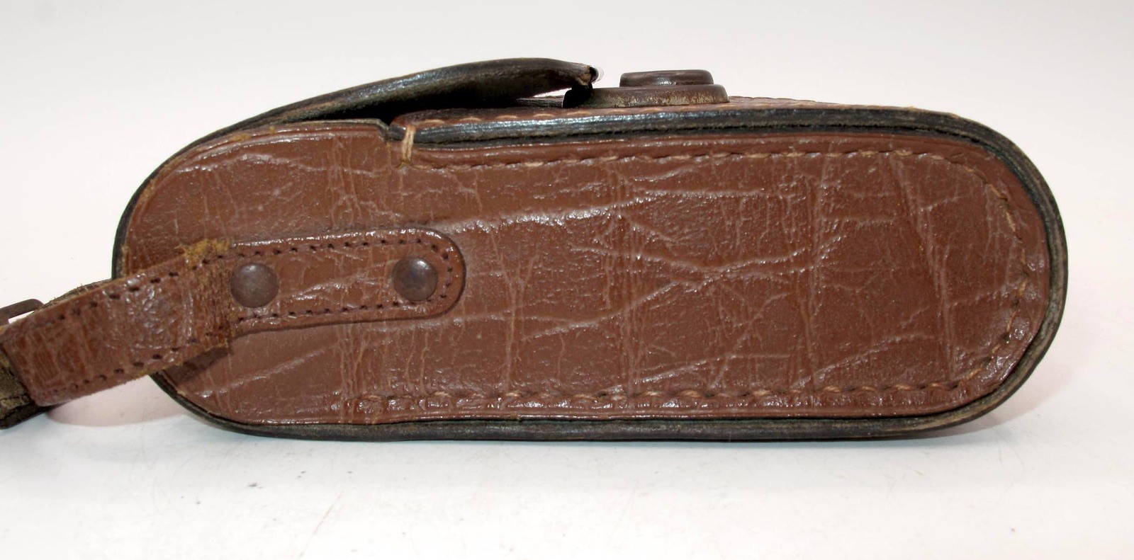 *VINTAGE* BROWN HARD CASE 6″x 4″ x 2″ WITH STRAP-BLUE INTERIOR-WORKING CLASP