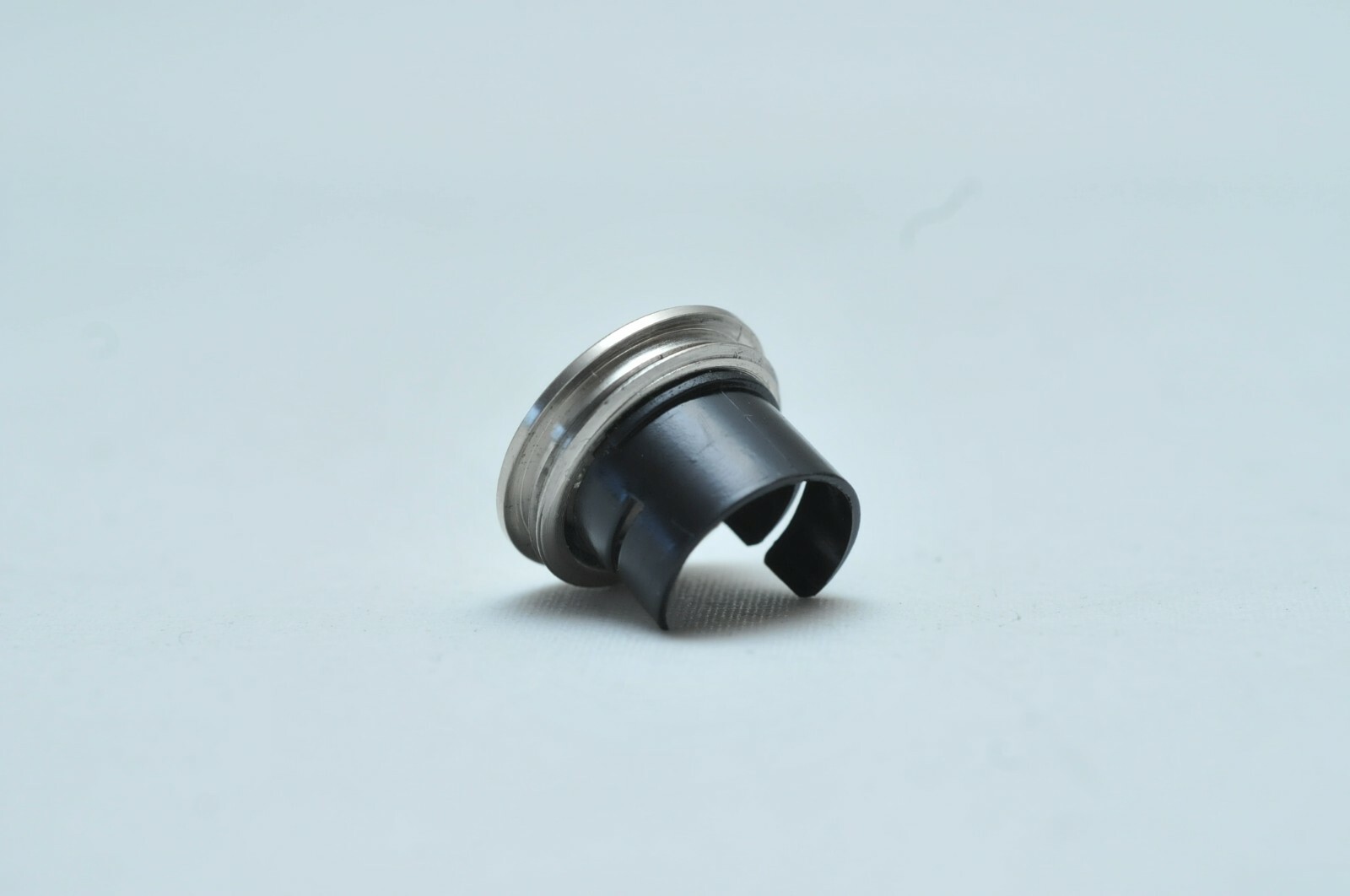 Leica OEM R3 Battery Holder Cap Cover for R3 and R3 Safari