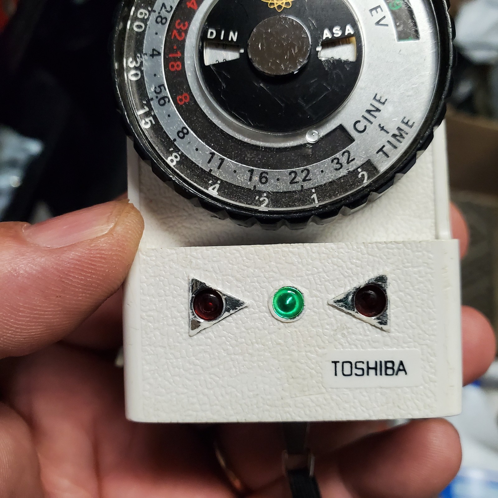 Toshiba EE-101 Electronic light meter