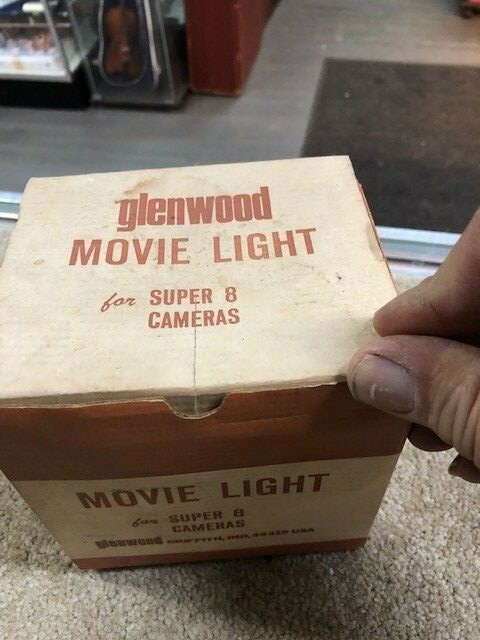 Vintage Glenwood Movie Light For Super 8 Cameras new in box NOS LOOK NOW WOW