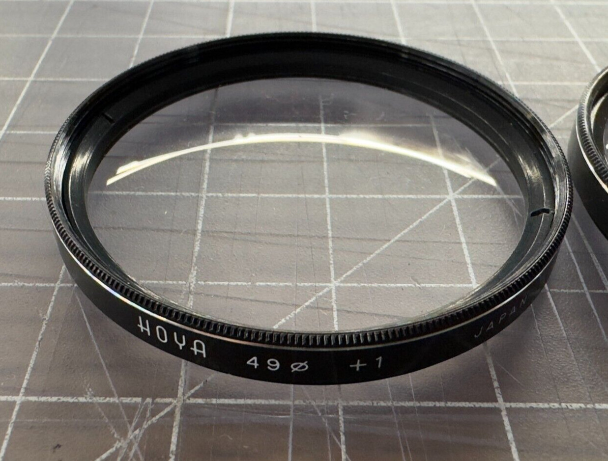 Hoya Close-Up Lens Filter Kit Set 49mm 49.0s +1 +2 +3 – With Case