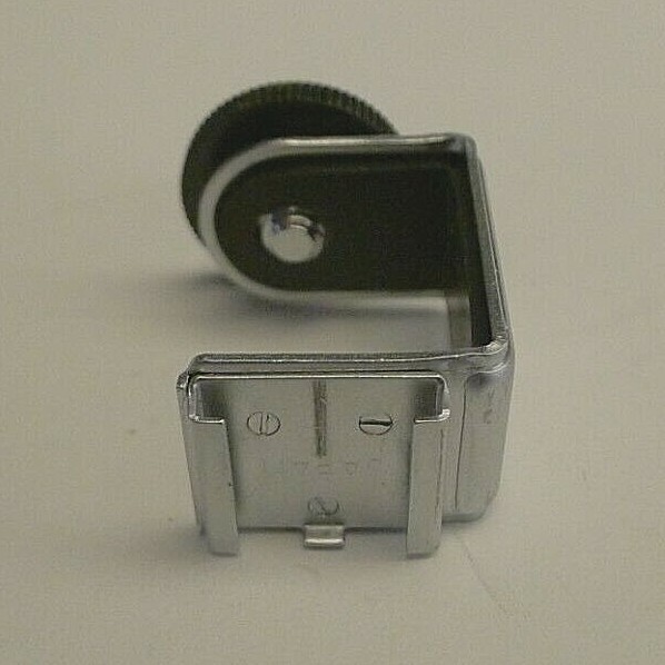 Genuine Minolta Accessory Tripod Shoe Clamp for Minolta 16 P, EE & EE II -Japan