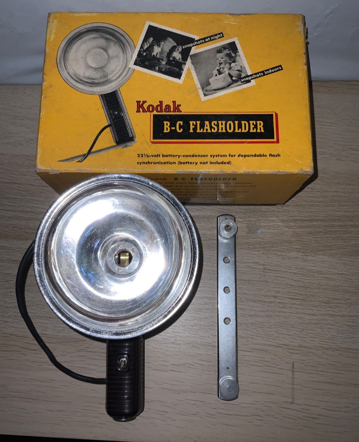 Vintage KODAK Standard B-C Flasholder with Bracket – Original Box