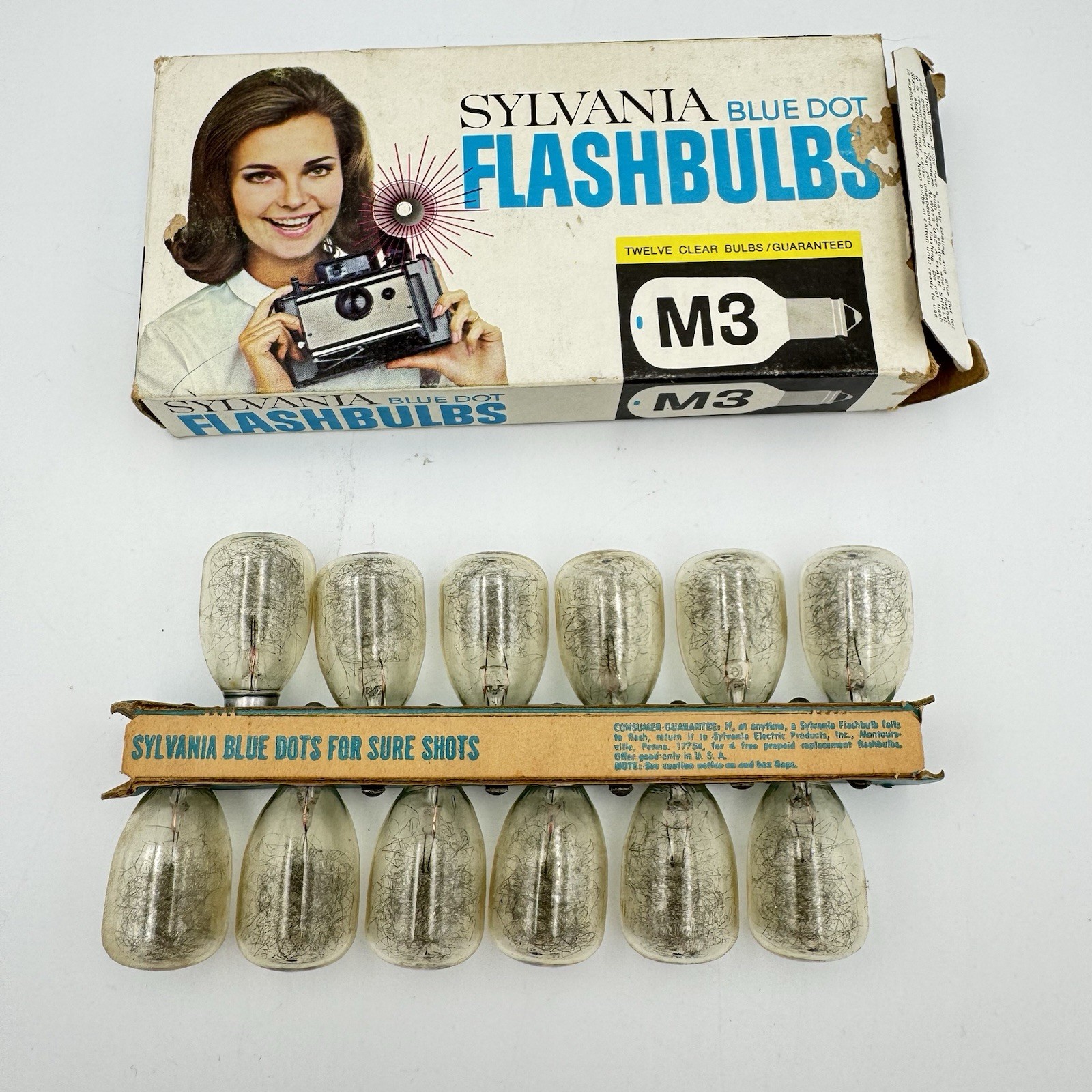 Vintage Sylvania M3 Blue Dot Flashbulbs NOS Camera Flash Bulb Unused USA