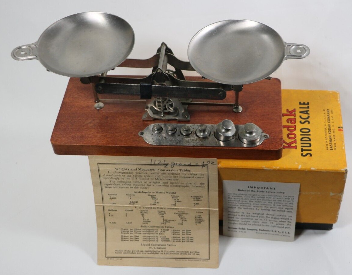 Vintage Kodak Studio Scale Art Deco Complete Weights, Box Chemical, Balance Beam