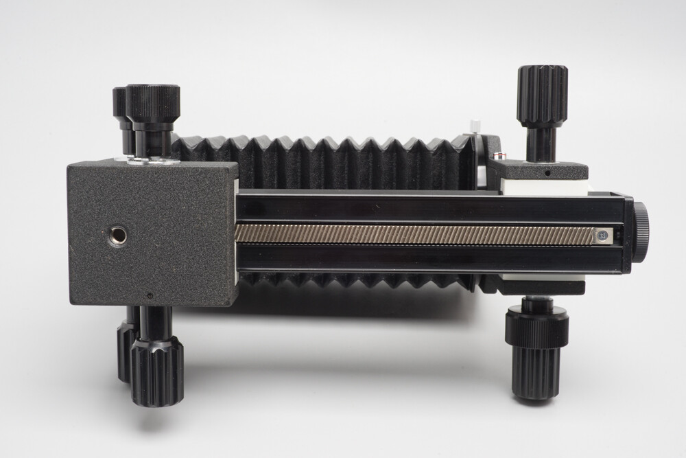 Canon FD Auto Bellows with Original Canon Double Cable Release, Macro Close-Up