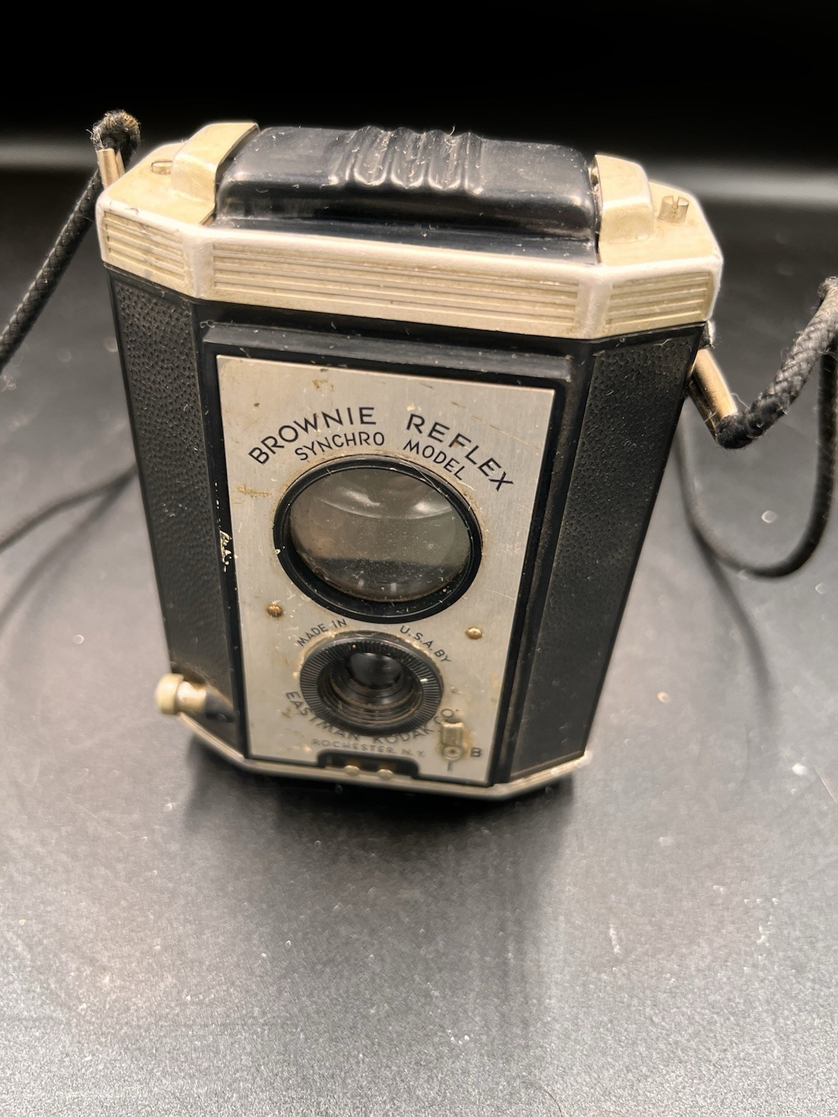 Vintage Video Cameras X3 & Tripod (see Desc. & Pics For More Details)