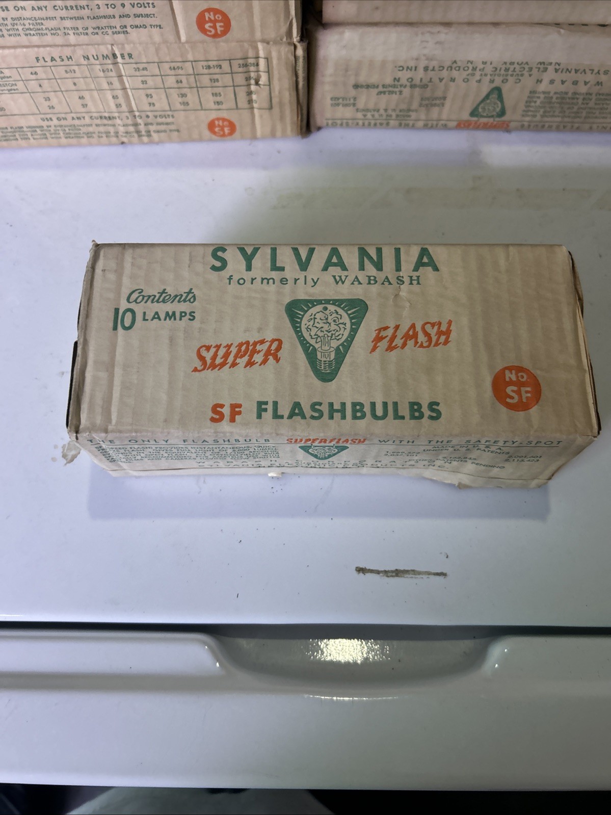 10 Vintage SYLVANIA SF Class F SUPERFLASH Photo flash Bulbs