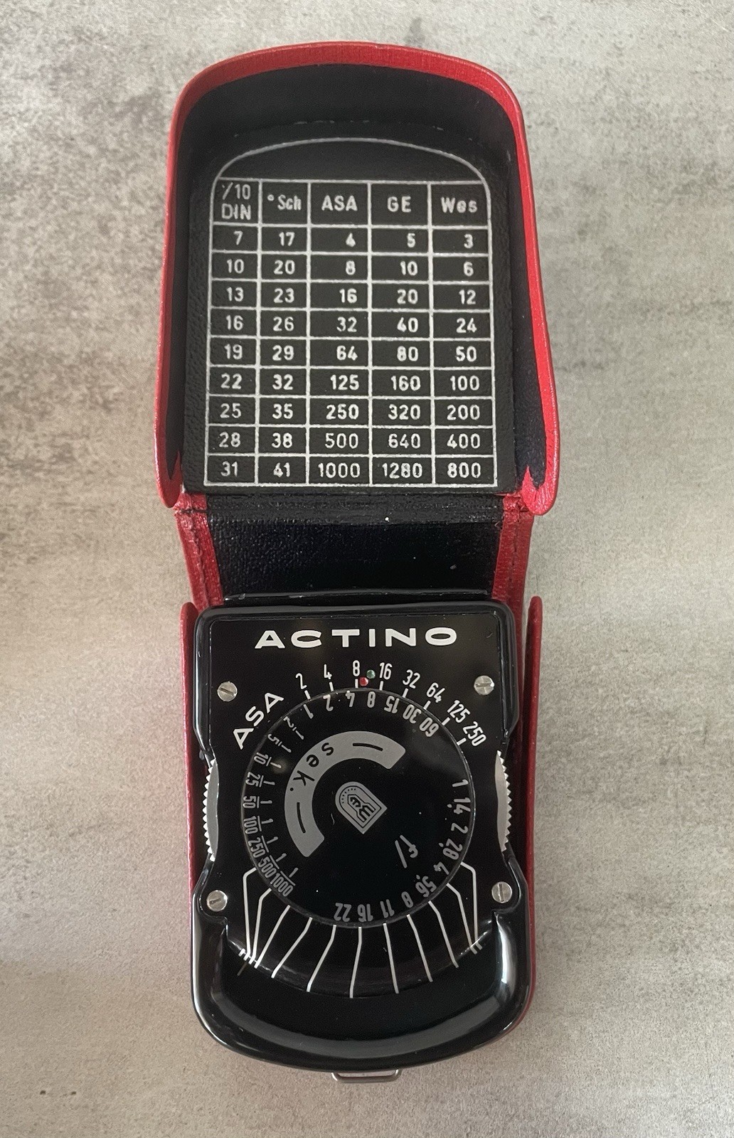 ctino A Light Exposure Meter w/ Case Box Instructions Germany VTG