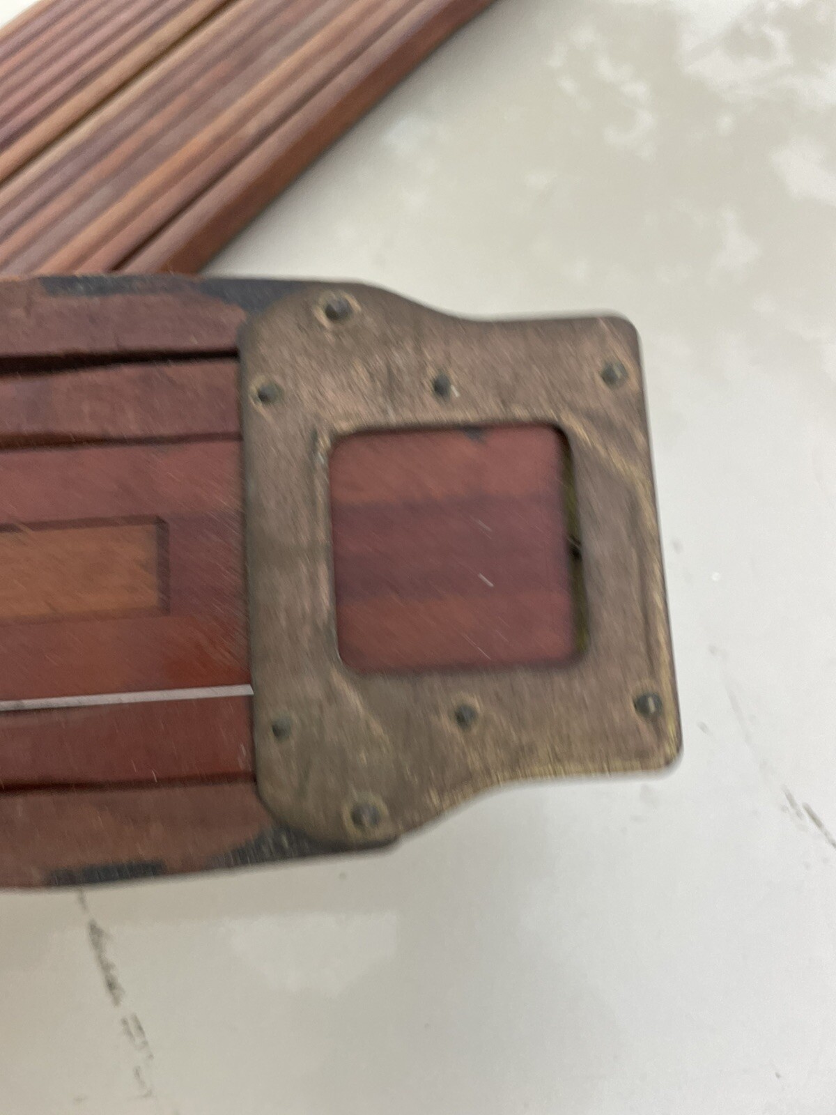 3 Eastman Kodak Folmer & Schwing crown tripod No 2