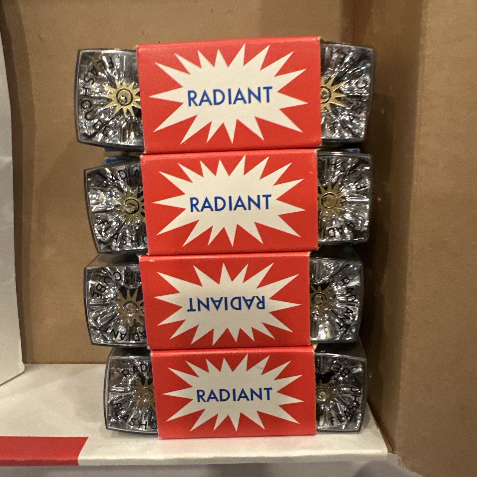 VTG Lot Radiant 12/36 NOS Flash Cubes Flashes Camera W/Original Box