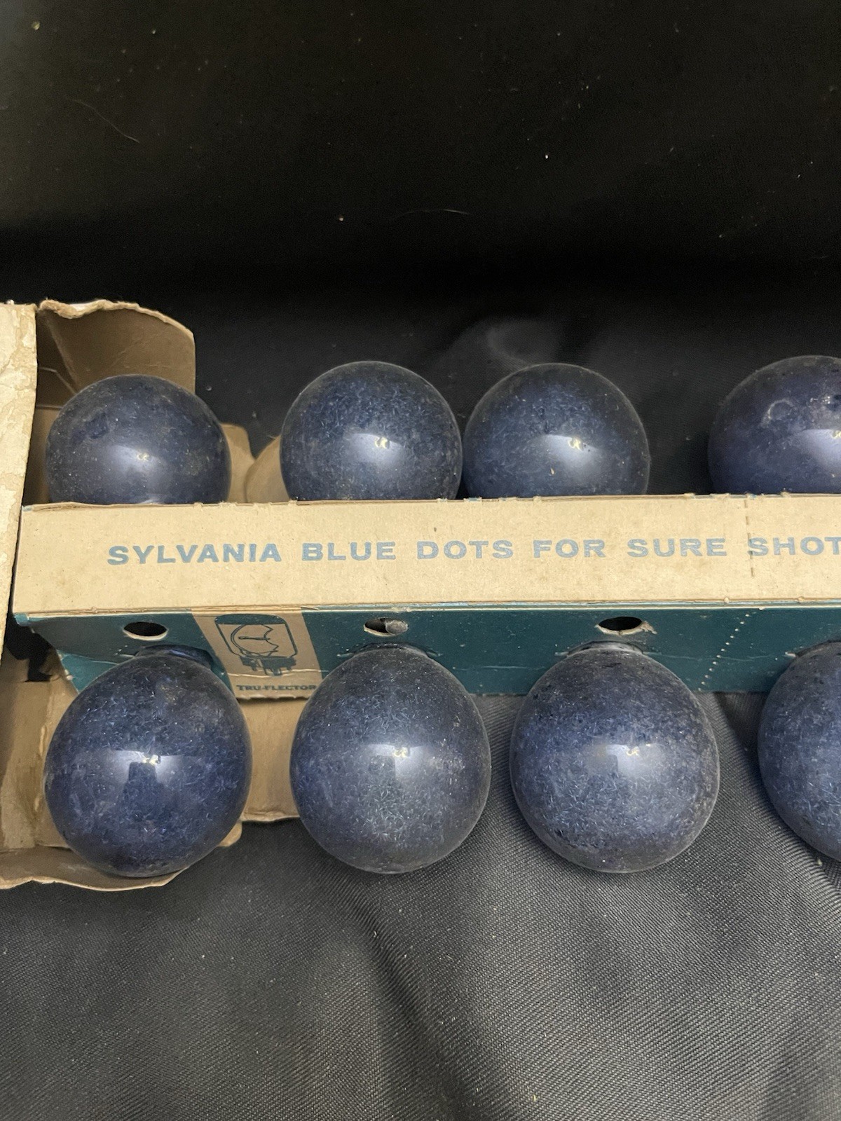 Vintage Sylvania Flashbulbs Blue Dot Press 25B Box w/ Blue Bulbs c1960s