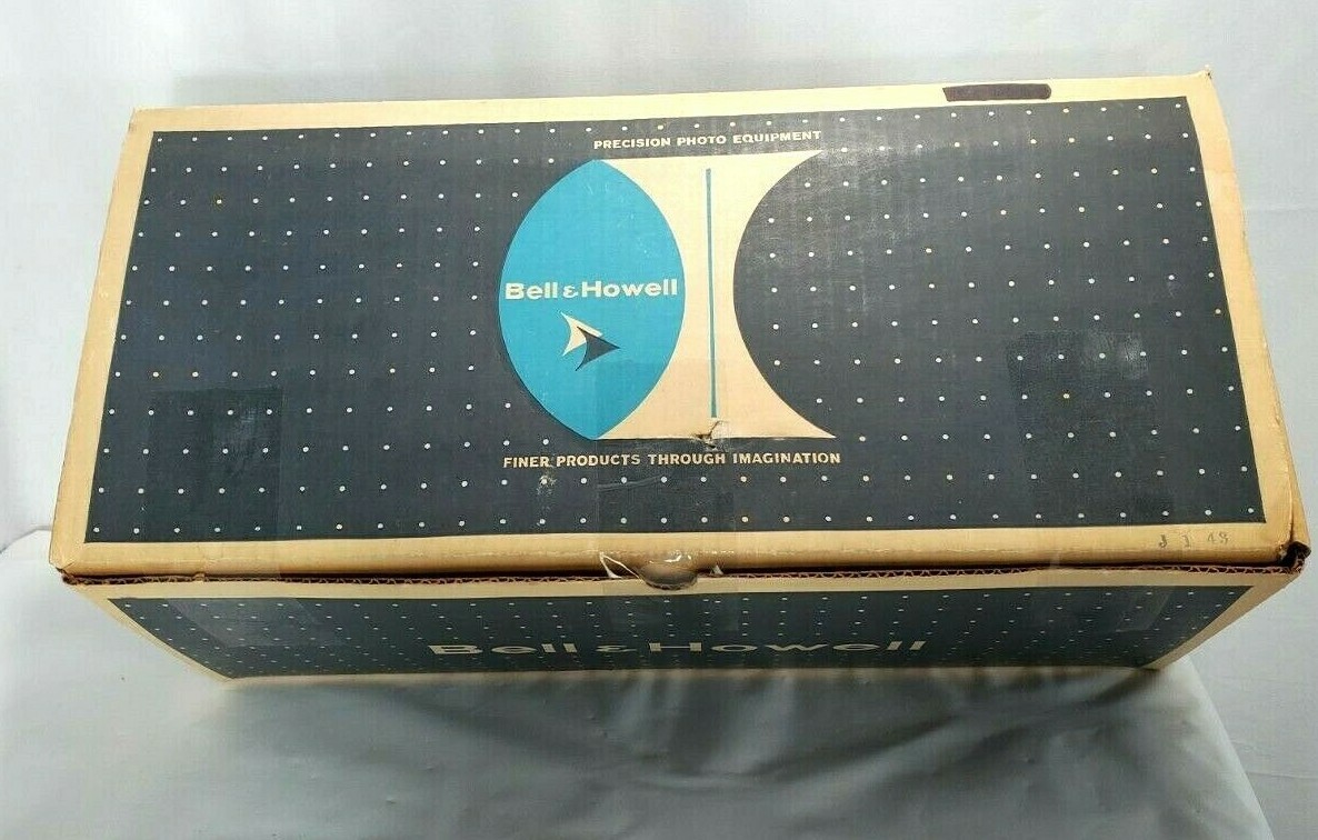 Vintage Bell & Howell Indoor Movie Photography Light Bar Including 2 Photo Bulbs