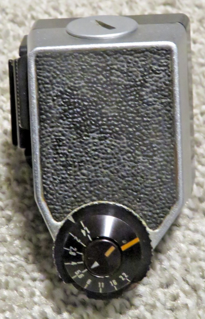 TTL Prism for Exakta RTL 1000 35 mm Film Camera – Parts or Repair